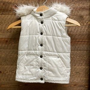 Place Est. 1989 Girls’ Hooded Snap Closure Vest Jacket White Small (5/6)